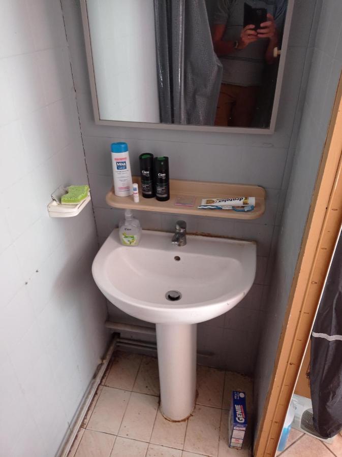 Chambre Meublee Independante, Avec Piscine Et Jardin, 1 Lit Pour 2 Personnes Direct Gare Aeroport Toulouse Exterior foto
